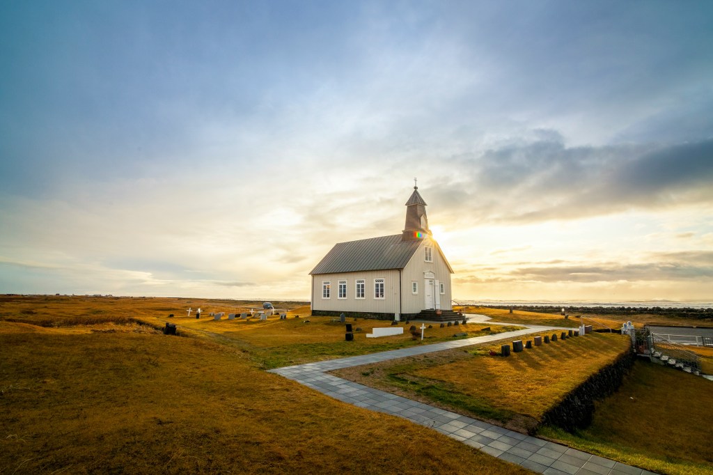 3 Reasons I attend a Baptist Church